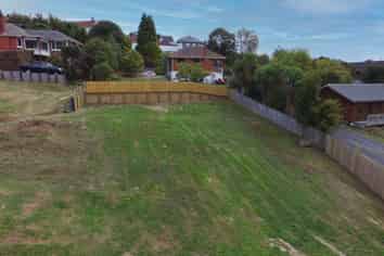 17 Corbett Street, Green Island