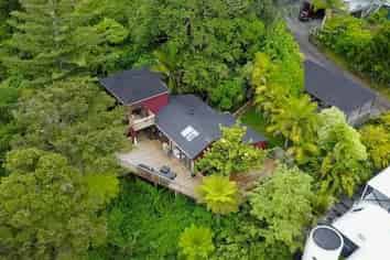 666 South Titirangi Road, Titirangi