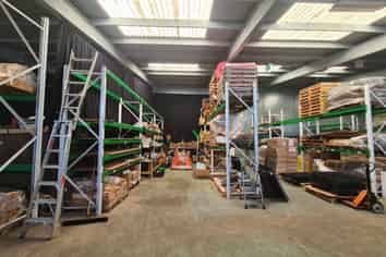 High profile Rosebank Industrial - 726sqm
