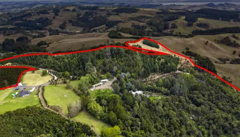 22 and 32 Roku Rise, Kaukapakapa