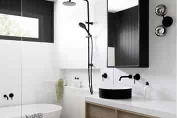 10 Pembroke Road, Stratford