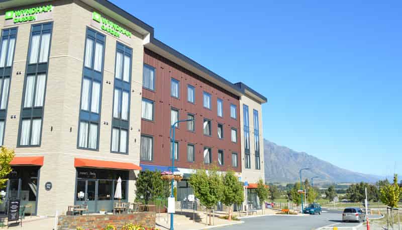 6/32 Red Oaks Drive, Queenstown Central