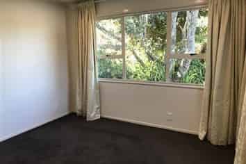 27 Ellice Road, Totara Vale