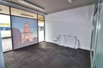 Retail or Office options on Gloucester Street