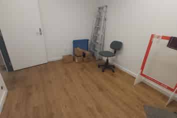 Small Shop Fronting Colombo Street