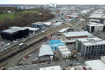 Modern Tilt Slab Warehouse - Available Now!