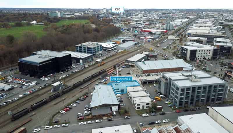  4/16 Bernard Street, Addington