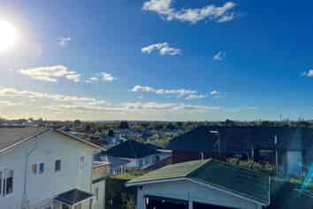 6/17 Renfrew Avenue, Sandringham