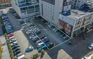 On Christchurch Cathedral's Doorstep