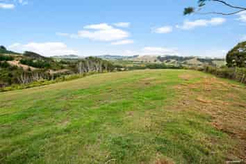 Lot 1/275 Paparimu Road, Hunua