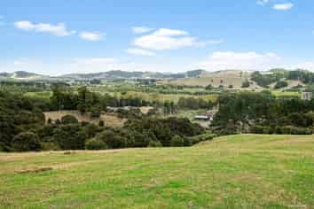 Lot 1/275 Paparimu Road, Hunua