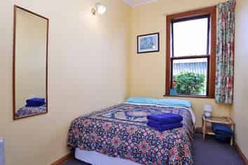 30 Thomson Street, Avenal