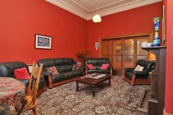 30 Thomson Street, Avenal