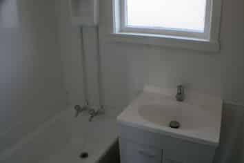 35 Franklyne Road, Otara