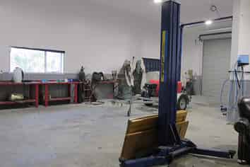 Purpose Built Mechanical Workshop For Lease