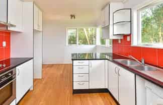 8 Nield Road, Manurewa