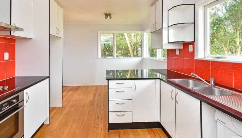 8 Nield Road, Manurewa