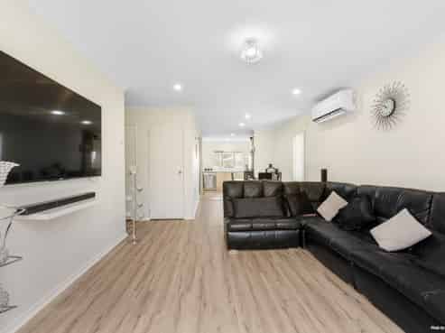 17 Serenity Place, Otara