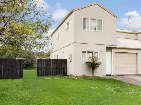 17 Serenity Place, Otara