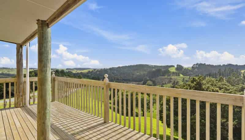 32 Dykin Road, Kaingaroa