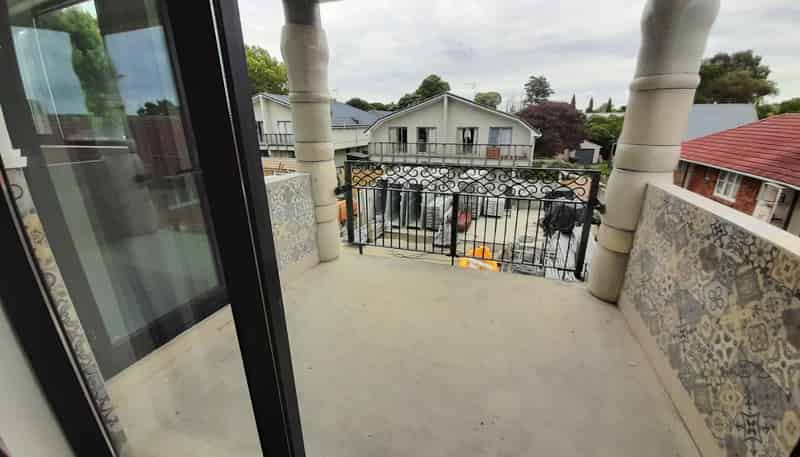 11/8 Panama Road, Mount Wellington