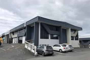 Corner High Profile on Stoddard