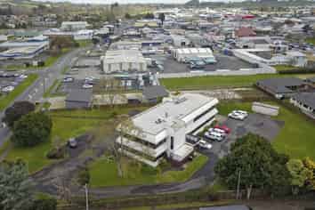 Well presented office space - for lease 