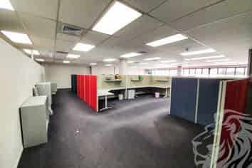 Versatile Office Space of up to 392m²