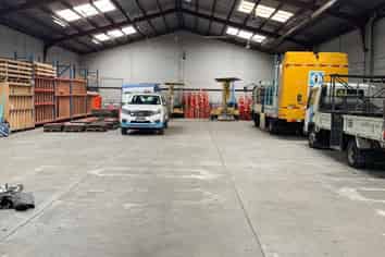 550sqm Warehouse + Office - Waltham Rd Profile