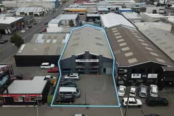 550sqm Warehouse + Office - Waltham Rd Profile