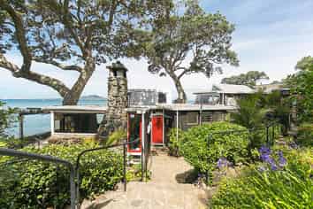 1 Kitchener Road, Takapuna