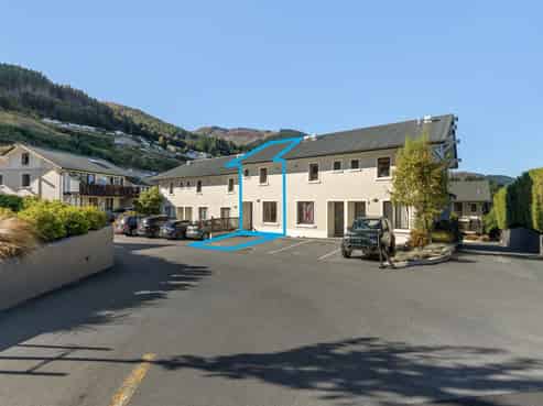 103 Aspen Apartments, 139 Fernhill Road, Fernhill/Sunshine Bay