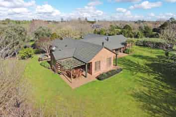 24 Derbyshire Lane, Karaka