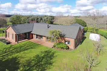 24 Derbyshire Lane, Karaka