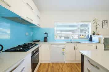 16a Lynbrooke Avenue, Blockhouse Bay