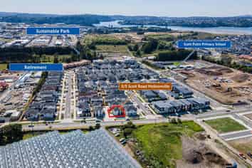 5/5 Scott Road, Hobsonville