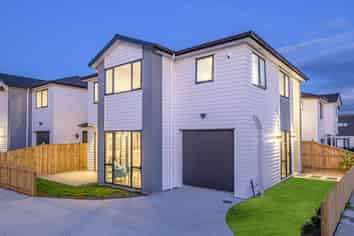 5/5 Scott Road, Hobsonville