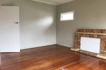 Auckland - Address withheld