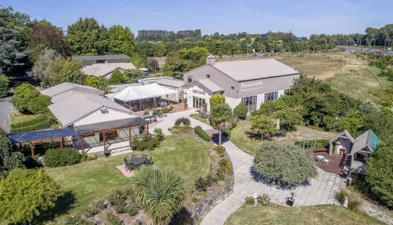 180 - 180a Johns Road, Northwood