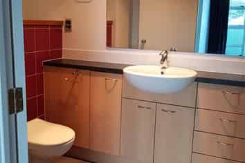 9/2 Atarangi Road, Greenlane