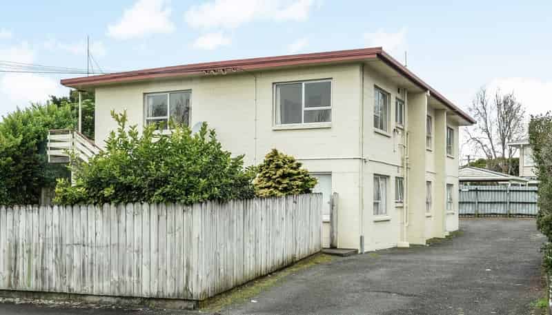 4/16 Myrtle Street, Hamilton East