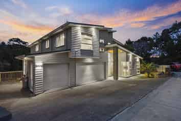 61 Bernard Magnus Lane, Greenhithe