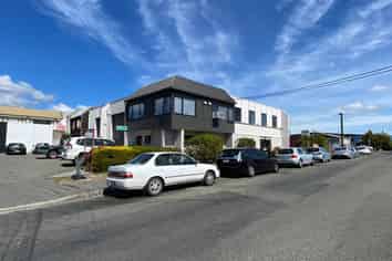 North Facing Industrial Unit in Heart of Sydenham