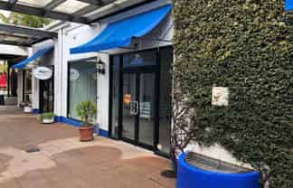 Boutique Retail Investment