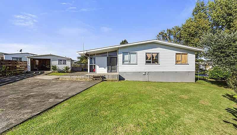 16 Ririno Place, Manurewa