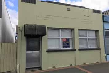 12 Macarthur Street - For lease