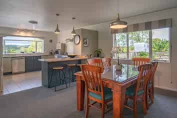 140 Carruth Road, Poroti