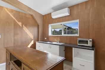 24 Sarona Park Drive, Omanawa