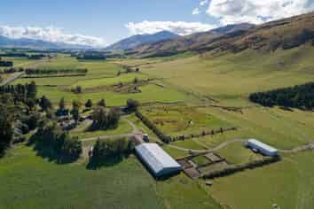 708 Five Rivers-Lumsden Highway, Lumsden