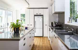 13 Bracken Street, New Plymouth Central